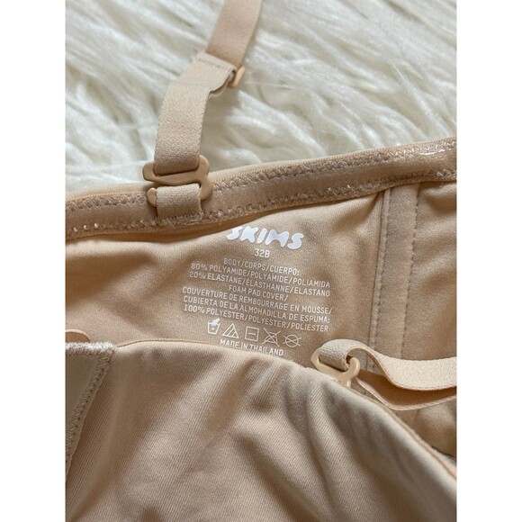 Skims Fits Everybody Strapless Bra Sand Size 32B - Picture 6 of 7